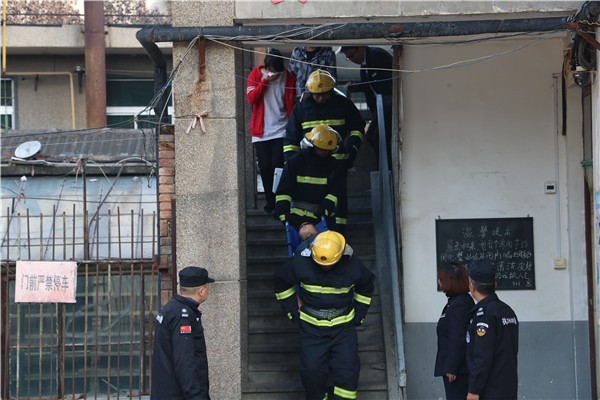 1573626777403392.jpg 2援救.jpg