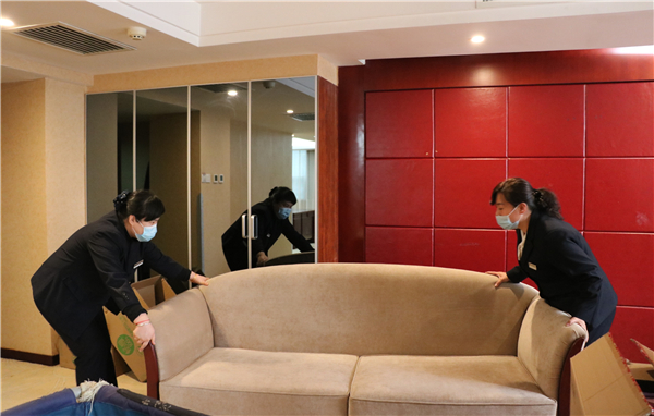 1596164154982729.jpg 一线“她”力量.jpg