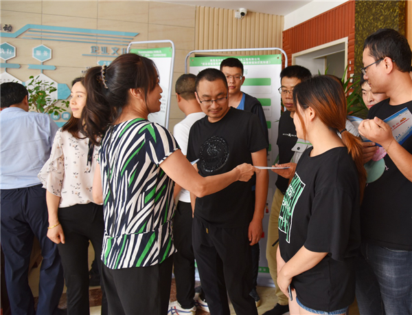 1596165711829766.png 图片2_副本.png